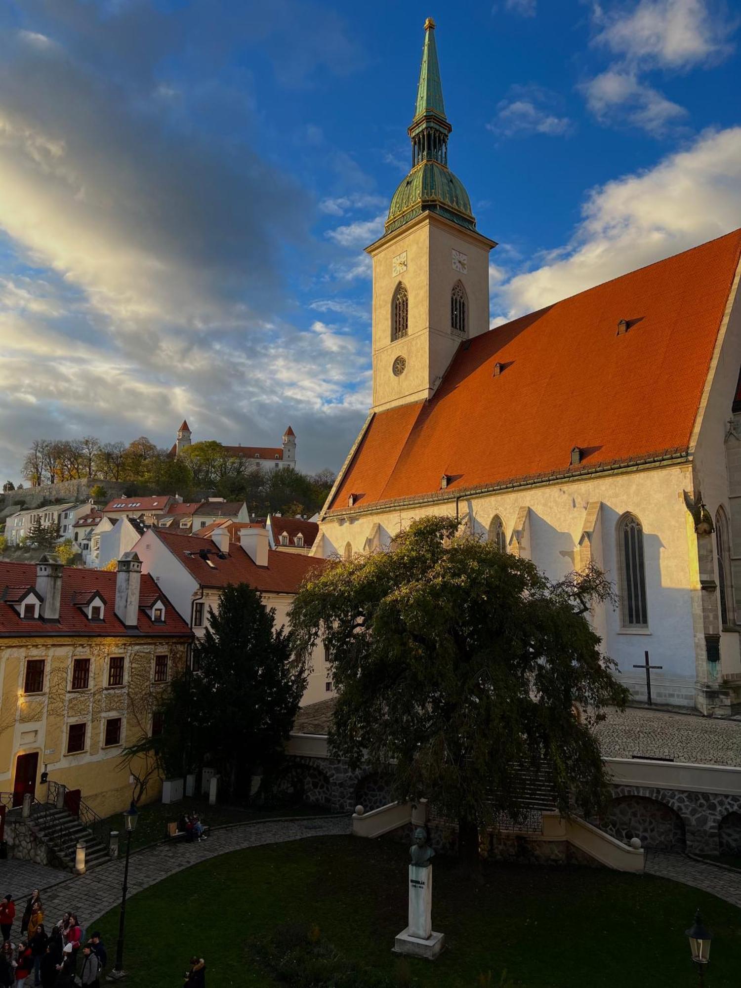 Apartamento Csaky Palace Bratislava 1 Exterior foto